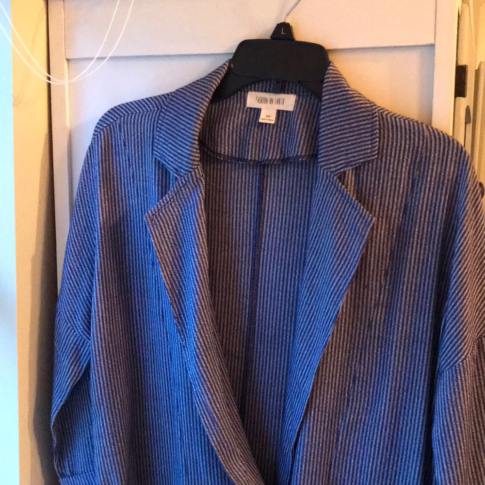 Light weight jacket